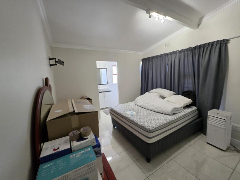 To Let 4 Bedroom Property for Rent in Blomtuin Western Cape
